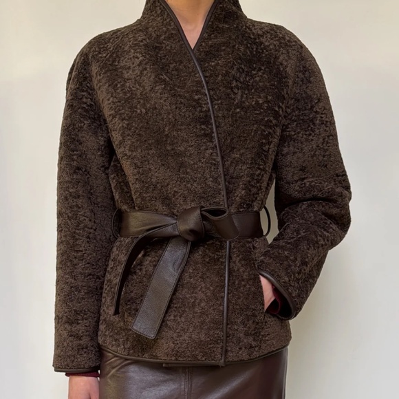 🔥🧥 VANESSA BRUNO FAUX FUR REVERSIBLE JACKET🧥🔥 - Picture 3 of 9